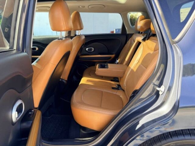 Синій Кіа Soul, об'ємом двигуна 2 л та пробігом 79 тис. км за 4900 $, фото 10 на Automoto.ua