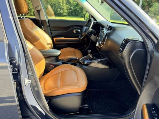 Синій Кіа Soul, об'ємом двигуна 2 л та пробігом 79 тис. км за 4900 $, фото 6 на Automoto.ua