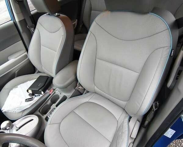 Синий Киа Soul, объемом двигателя 0 л и пробегом 131 тыс. км за 10200 $, фото 39 на Automoto.ua