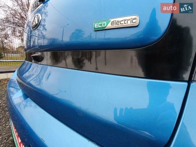 Синий Киа Soul, объемом двигателя 0 л и пробегом 131 тыс. км за 10200 $, фото 15 на Automoto.ua