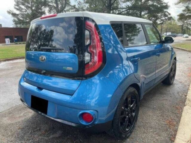 Синий Киа Soul, объемом двигателя 0 л и пробегом 89 тыс. км за 7000 $, фото 4 на Automoto.ua