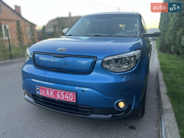 Синий Киа Soul, объемом двигателя 0 л и пробегом 132 тыс. км за 10499 $, фото 10 на Automoto.ua