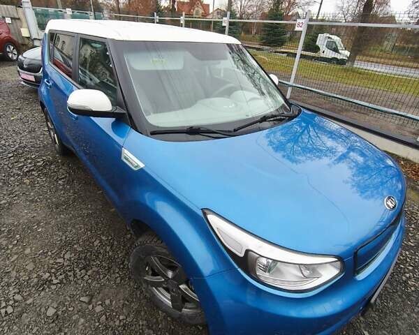 Синий Киа Soul, объемом двигателя 0 л и пробегом 131 тыс. км за 10200 $, фото 25 на Automoto.ua