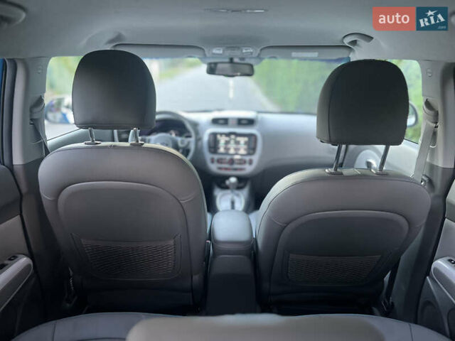 Синий Киа Soul, объемом двигателя 0 л и пробегом 132 тыс. км за 10499 $, фото 21 на Automoto.ua