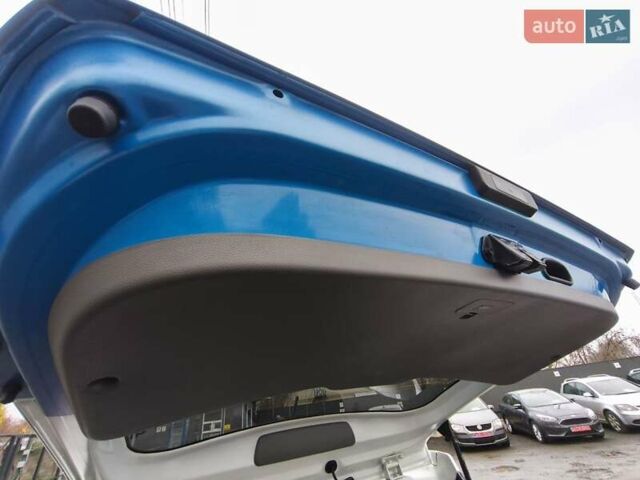 Синий Киа Soul, объемом двигателя 0 л и пробегом 131 тыс. км за 10200 $, фото 57 на Automoto.ua