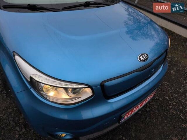 Синий Киа Soul, объемом двигателя 0 л и пробегом 131 тыс. км за 10200 $, фото 27 на Automoto.ua