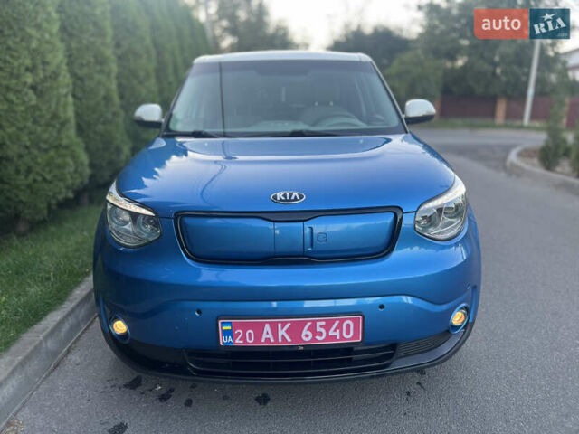 Синий Киа Soul, объемом двигателя 0 л и пробегом 132 тыс. км за 10499 $, фото 3 на Automoto.ua