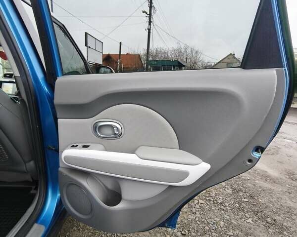 Синий Киа Soul, объемом двигателя 0 л и пробегом 131 тыс. км за 10200 $, фото 60 на Automoto.ua