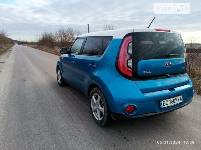 Синій Кіа Soul, об'ємом двигуна 0 л та пробігом 70 тис. км за 13900 $, фото 7 на Automoto.ua