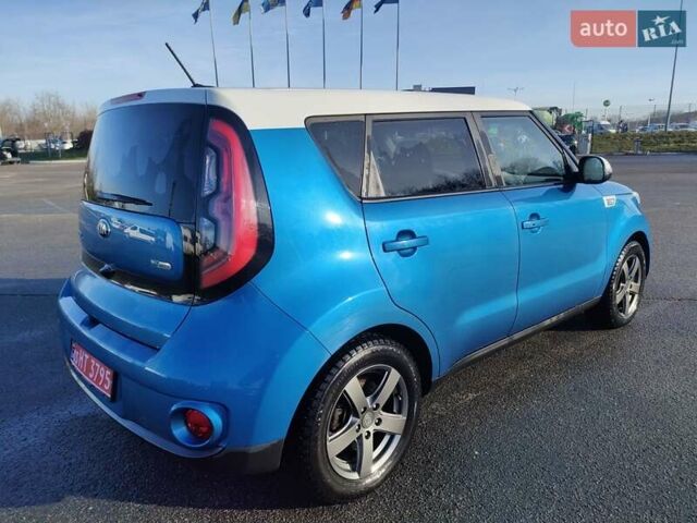 Синій Кіа Soul, об'ємом двигуна 0 л та пробігом 158 тис. км за 9500 $, фото 1 на Automoto.ua
