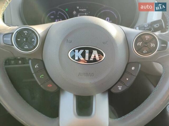 Синій Кіа Soul, об'ємом двигуна 0 л та пробігом 158 тис. км за 9500 $, фото 6 на Automoto.ua