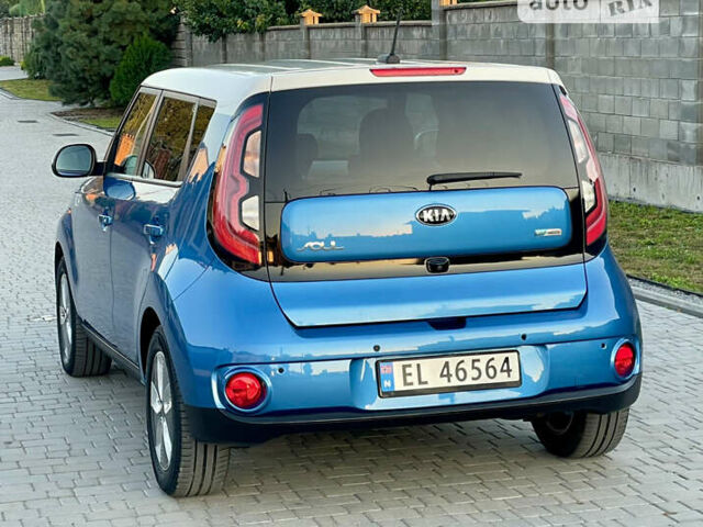 Синій Кіа Soul, об'ємом двигуна 0 л та пробігом 132 тис. км за 11700 $, фото 25 на Automoto.ua