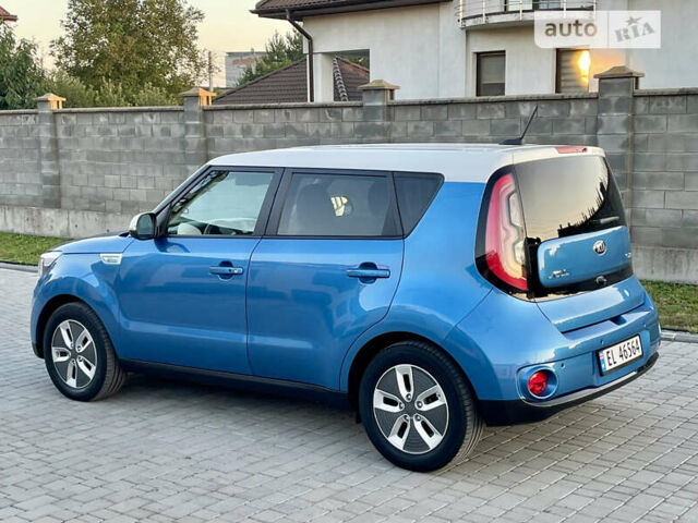 Синій Кіа Soul, об'ємом двигуна 0 л та пробігом 132 тис. км за 11700 $, фото 23 на Automoto.ua