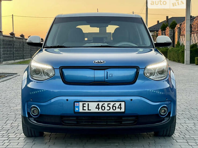 Синій Кіа Soul, об'ємом двигуна 0 л та пробігом 132 тис. км за 11700 $, фото 8 на Automoto.ua