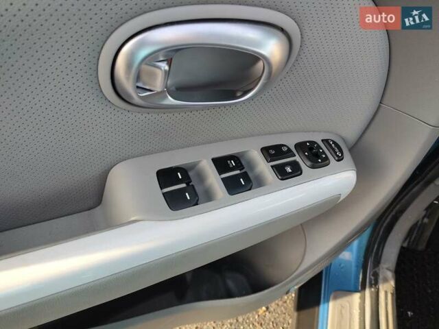 Синій Кіа Soul, об'ємом двигуна 0 л та пробігом 158 тис. км за 9500 $, фото 13 на Automoto.ua