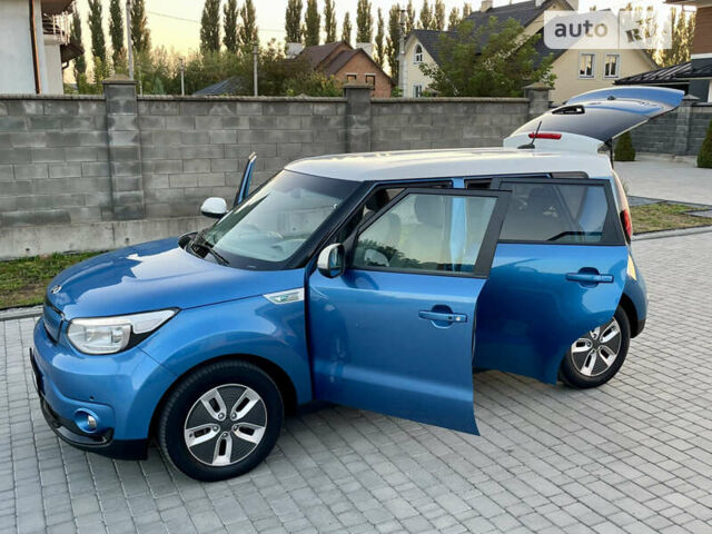 Синій Кіа Soul, об'ємом двигуна 0 л та пробігом 132 тис. км за 11700 $, фото 38 на Automoto.ua