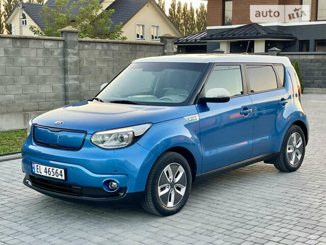 Синій Кіа Soul, об'ємом двигуна 0 л та пробігом 132 тис. км за 11700 $, фото 10 на Automoto.ua