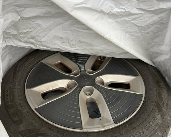 Синий Киа Soul, объемом двигателя 0 л и пробегом 106 тыс. км за 10700 $, фото 14 на Automoto.ua