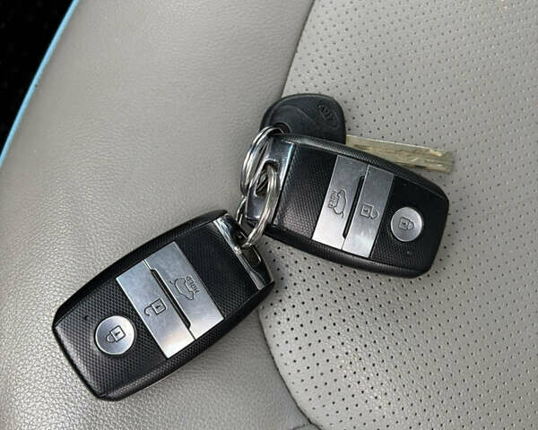 Синий Киа Soul, объемом двигателя 0 л и пробегом 106 тыс. км за 10700 $, фото 11 на Automoto.ua