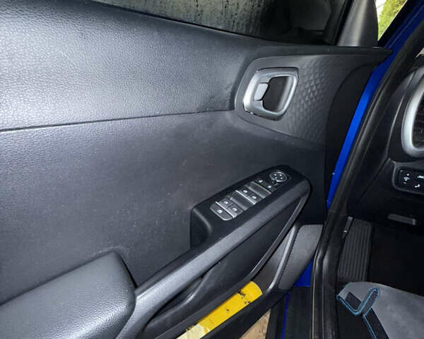 Синий Киа Soul, объемом двигателя 2 л и пробегом 52 тыс. км за 16000 $, фото 16 на Automoto.ua