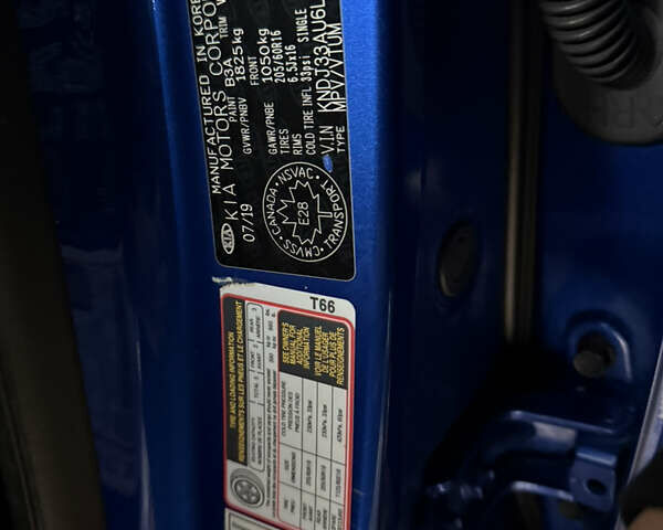 Синий Киа Soul, объемом двигателя 2 л и пробегом 52 тыс. км за 16000 $, фото 8 на Automoto.ua