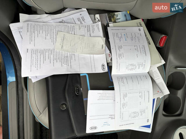 Синий Киа Soul, объемом двигателя 0 л и пробегом 106 тыс. км за 10700 $, фото 15 на Automoto.ua