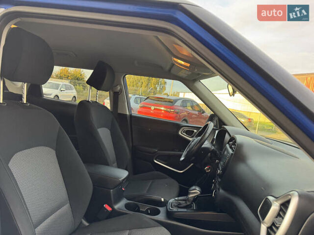 Синий Киа Soul, объемом двигателя 2 л и пробегом 145 тыс. км за 9900 $, фото 29 на Automoto.ua