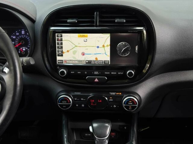 Синий Киа Soul, объемом двигателя 2 л и пробегом 50 тыс. км за 7000 $, фото 17 на Automoto.ua