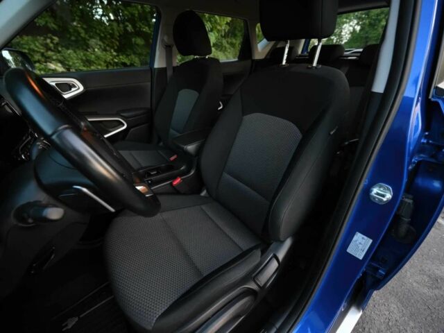 Синий Киа Soul, объемом двигателя 0 л и пробегом 78 тыс. км за 10000 $, фото 15 на Automoto.ua