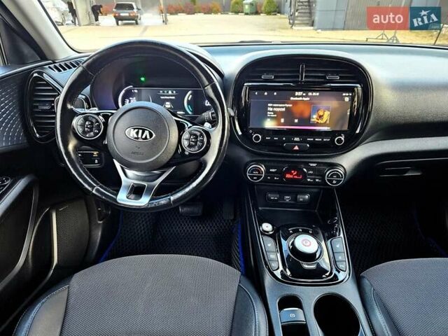 Синий Киа Soul, объемом двигателя 0 л и пробегом 43 тыс. км за 17600 $, фото 19 на Automoto.ua
