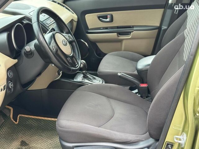 Зеленый Киа Soul, объемом двигателя 2 л и пробегом 317 тыс. км за 8790 $, фото 9 на Automoto.ua