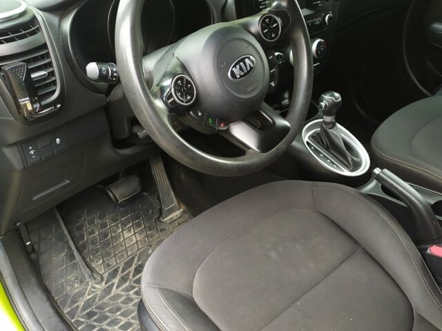 Зелений Кіа Soul, об'ємом двигуна 1.6 л та пробігом 72 тис. км за 8990 $, фото 5 на Automoto.ua