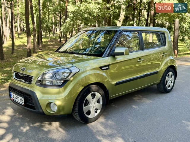 Зелений Кіа Soul, об'ємом двигуна 1.59 л та пробігом 236 тис. км за 7800 $, фото 51 на Automoto.ua