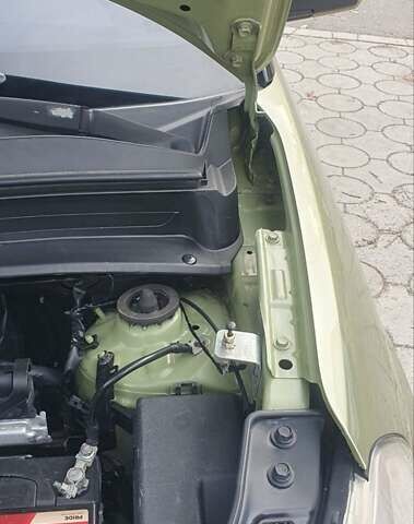 Зеленый Киа Soul, объемом двигателя 1.6 л и пробегом 148 тыс. км за 7999 $, фото 2 на Automoto.ua