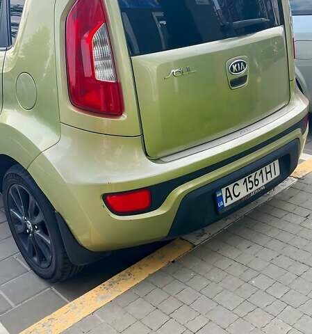 Зеленый Киа Soul, объемом двигателя 2 л и пробегом 205 тыс. км за 8300 $, фото 2 на Automoto.ua