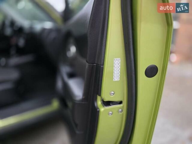 Зелений Кіа Soul, об'ємом двигуна 1.6 л та пробігом 248 тис. км за 7700 $, фото 23 на Automoto.ua