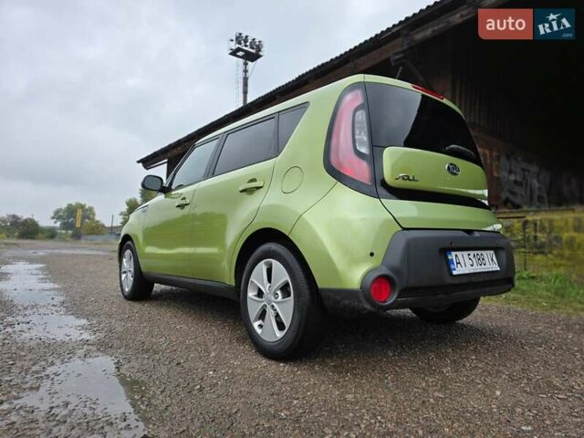 Зеленый Киа Soul, объемом двигателя 1.6 л и пробегом 240 тыс. км за 8800 $, фото 11 на Automoto.ua