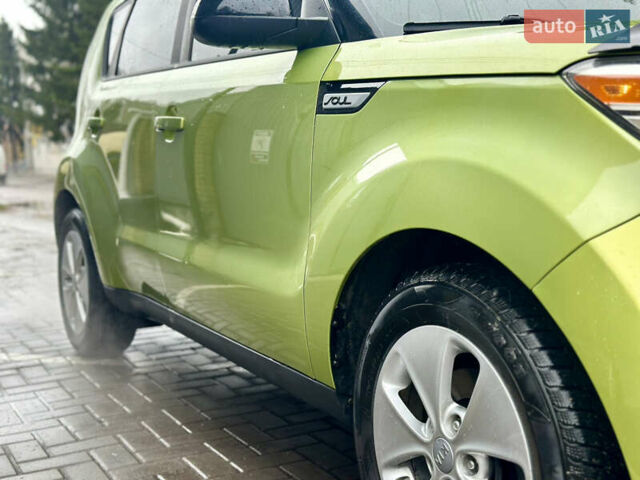 Зеленый Киа Soul, объемом двигателя 1.6 л и пробегом 200 тыс. км за 10200 $, фото 9 на Automoto.ua
