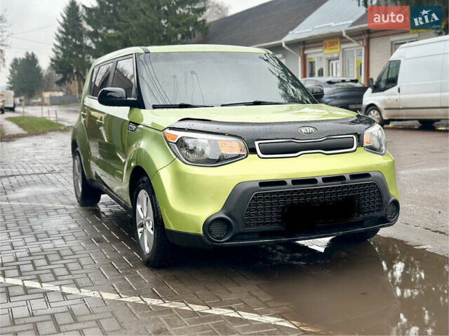 Зеленый Киа Soul, объемом двигателя 1.6 л и пробегом 200 тыс. км за 10200 $, фото 2 на Automoto.ua