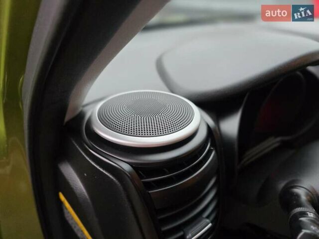 Зелений Кіа Soul, об'ємом двигуна 1.6 л та пробігом 248 тис. км за 7700 $, фото 35 на Automoto.ua