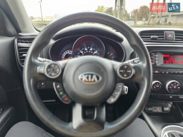 Зеленый Киа Soul, объемом двигателя 1.6 л и пробегом 240 тыс. км за 8800 $, фото 1 на Automoto.ua