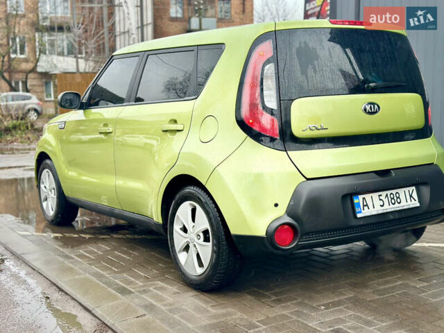 Зеленый Киа Soul, объемом двигателя 1.6 л и пробегом 200 тыс. км за 10200 $, фото 3 на Automoto.ua