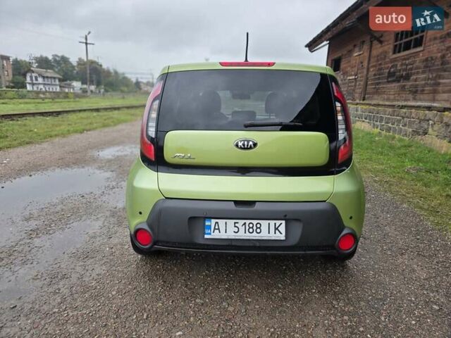 Зеленый Киа Soul, объемом двигателя 1.6 л и пробегом 240 тыс. км за 8800 $, фото 13 на Automoto.ua