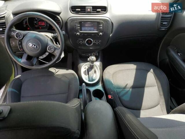 Зелений Кіа Soul, об'ємом двигуна 2 л та пробігом 43 тис. км за 2700 $, фото 7 на Automoto.ua