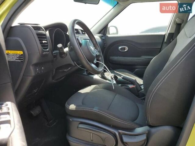 Зелений Кіа Soul, об'ємом двигуна 2 л та пробігом 43 тис. км за 2700 $, фото 6 на Automoto.ua