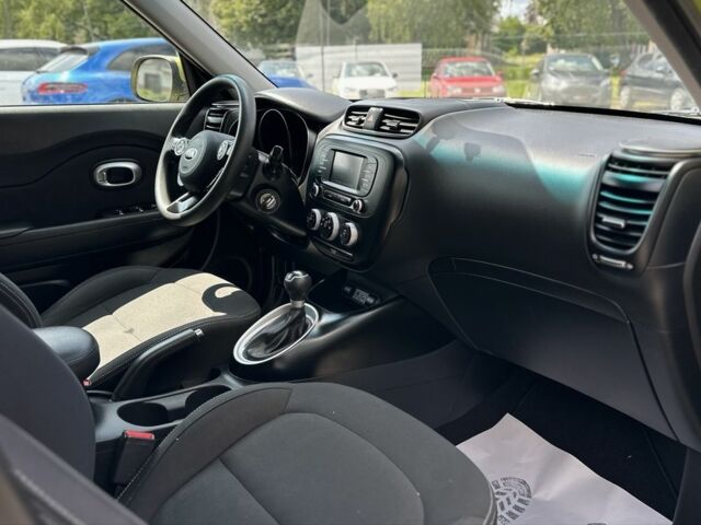 Зелений Кіа Soul, об'ємом двигуна 1.6 л та пробігом 78 тис. км за 12500 $, фото 14 на Automoto.ua