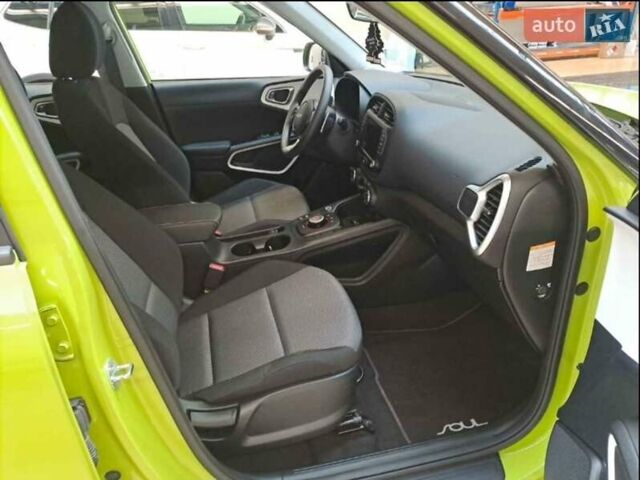 Зеленый Киа Soul, объемом двигателя 0 л и пробегом 15 тыс. км за 17300 $, фото 7 на Automoto.ua