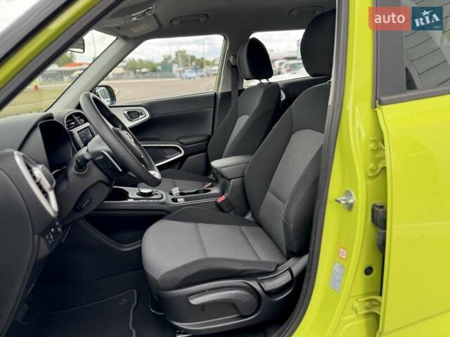 Зеленый Киа Soul, объемом двигателя 0 л и пробегом 27 тыс. км за 17500 $, фото 8 на Automoto.ua