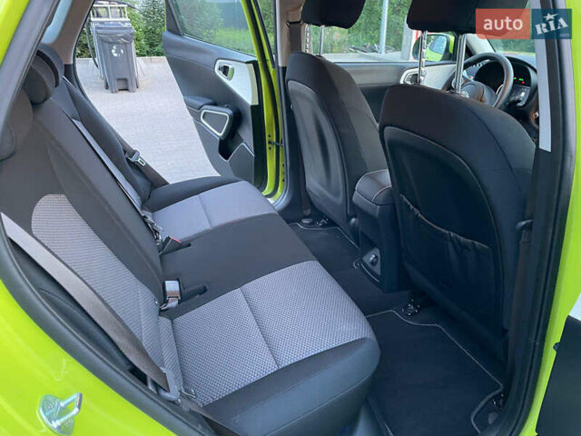 Зеленый Киа Soul, объемом двигателя 0 л и пробегом 36 тыс. км за 17400 $, фото 11 на Automoto.ua