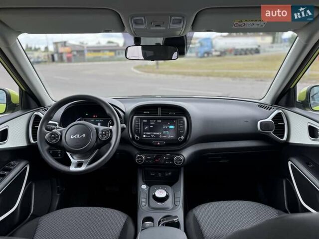 Зеленый Киа Soul, объемом двигателя 0 л и пробегом 27 тыс. км за 17500 $, фото 11 на Automoto.ua